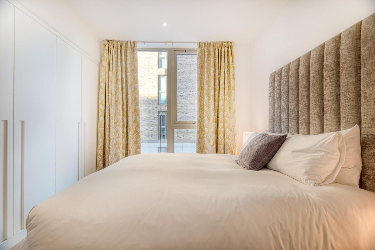 Austin David Apartments Royal Wharf ロンドン エクステリア 写真