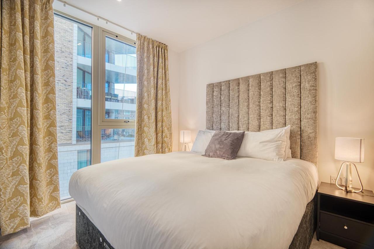 Austin David Apartments Royal Wharf ロンドン エクステリア 写真