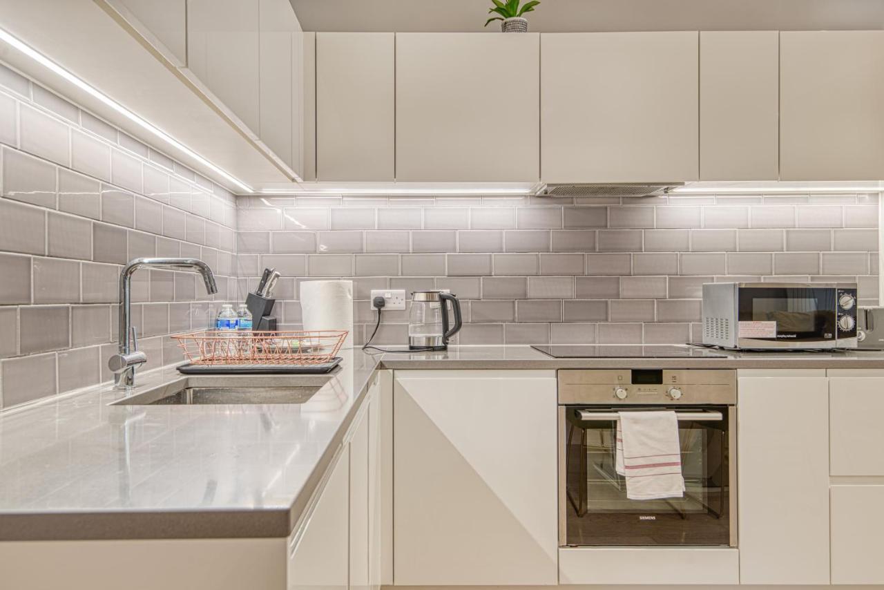 Austin David Apartments Royal Wharf ロンドン エクステリア 写真