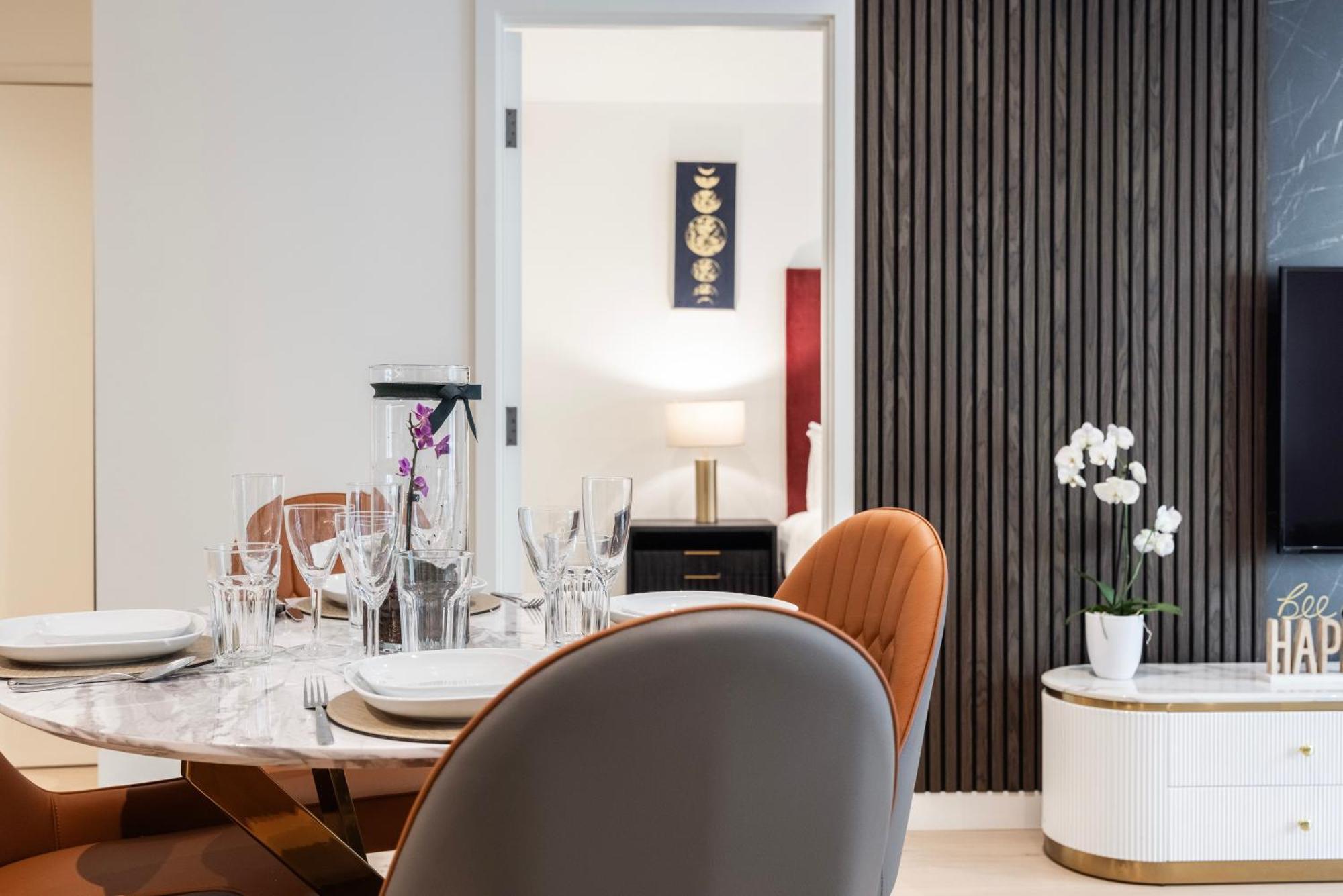 Austin David Apartments Royal Wharf ロンドン エクステリア 写真