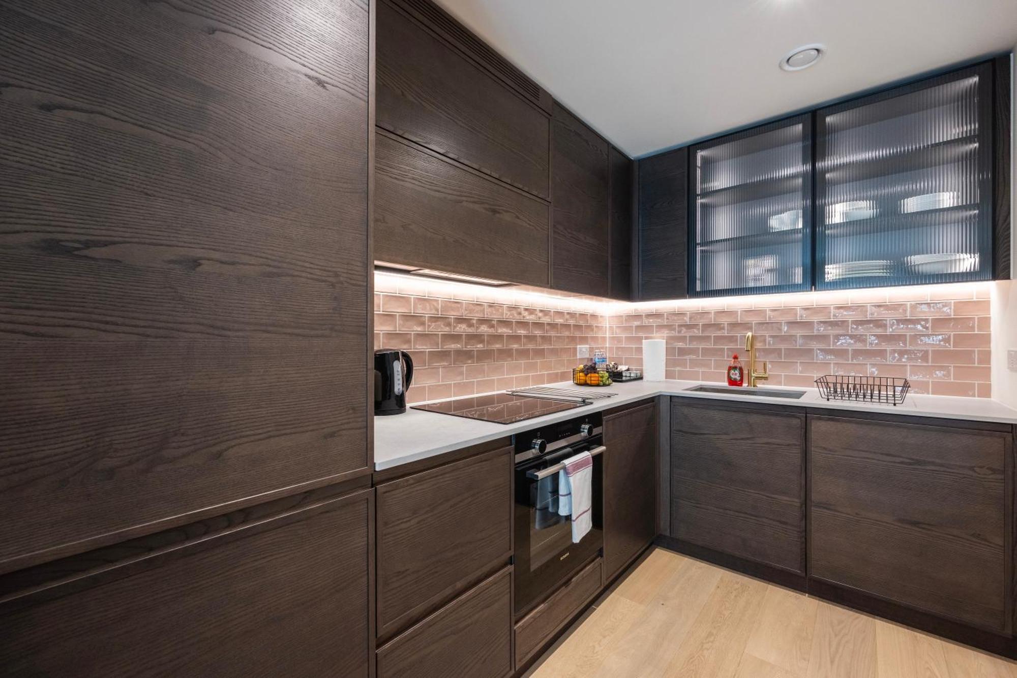 Austin David Apartments Royal Wharf ロンドン エクステリア 写真